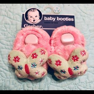 Infant Butterfly Booties Gerber 0-3mo. NWT